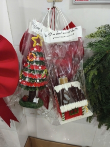 Set cây thông mini + nhà 