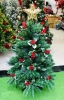 Cây thông Noel ba loại lá gắn trái đỏ 1m8