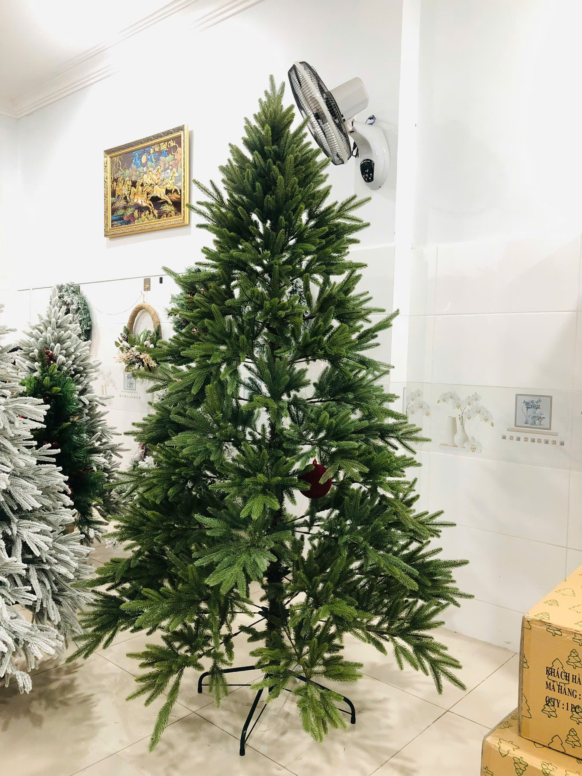 Cây Thông Full PE Xanh 1m5