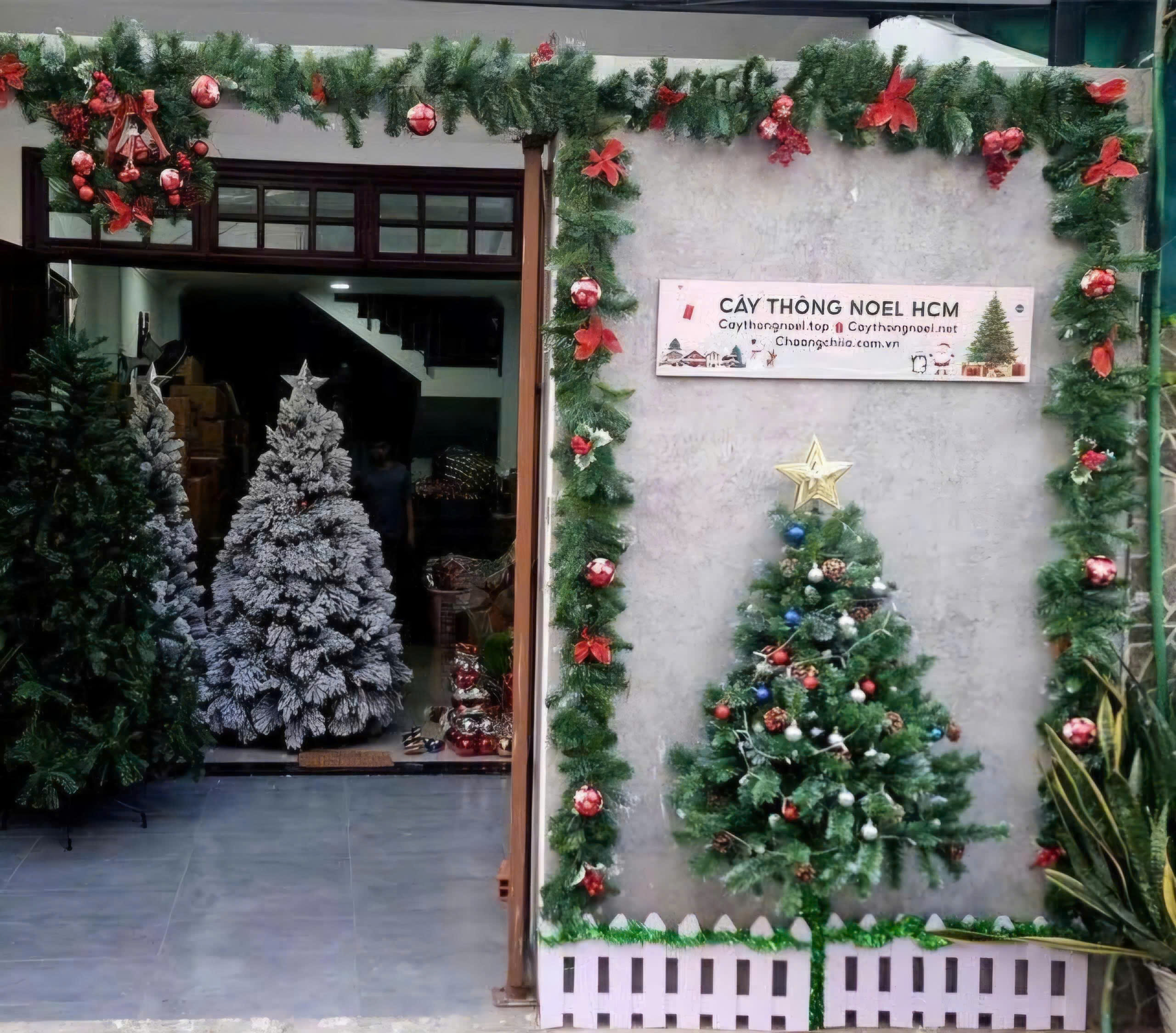 Cây Thông Noel 2025 | Phụ Kiện Trang Trí Noel 2025